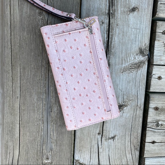 GUESS Pink Ostrid Wallet/wristlet - Picture 3 of 9